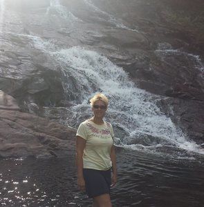 Meet your Posher, Geneviève